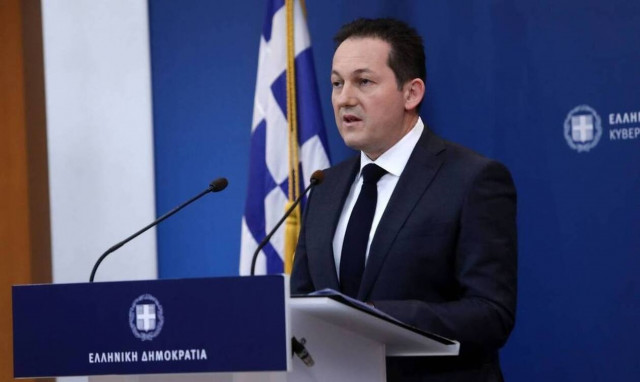 Κορoνοϊός - Πέτσας: Θα γίνουν κι άλλες μεταφορές ασθενών με αεροδιακομιδές  