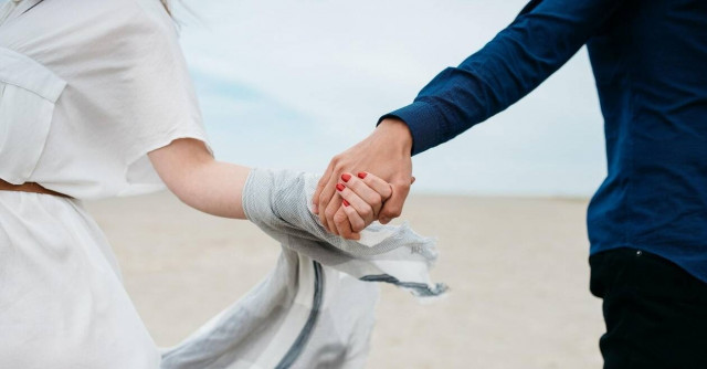 Μακριά από τον σύντροφό σου στην καραντίνα; Σου έχουμε τη λύση!