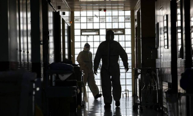 Κορονοϊός: Η συγκλονιστική εξομολόγηση γιατρού από τη Θεσσαλονίκη που νόσησε