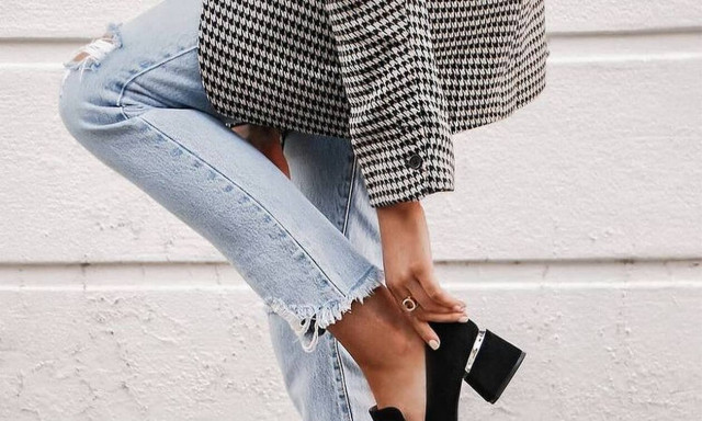 10 jean παντελόνια που αποτελούν τα top σχέδια του χειμώνα