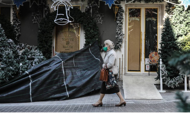 Lockdown: «Βόμβα» Πέτσα για απαγόρευση κυκλοφορίας και τα Χριστούγεννα