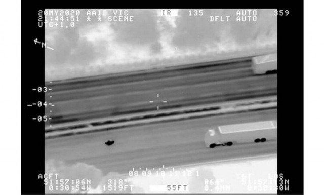 Δείτε 19χρονο να προσπαθεί να ξεφύγει από μπλόκο οδηγώντας κλεμμένη μοτοσυκλέτα με 290 χλμ./ ώρα