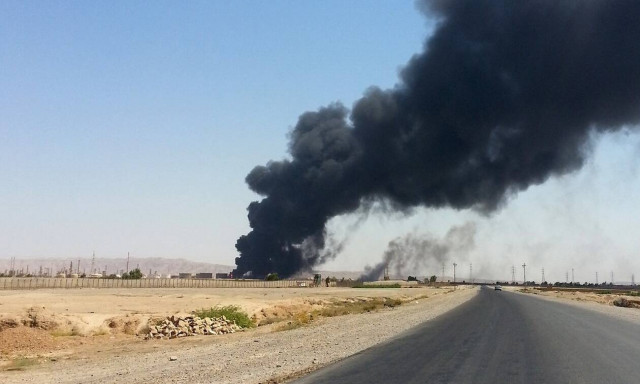 Ιράκ: Το ΙΚ ανέλαβε την ευθύνη για την επίθεση με ρουκέτες εναντίον διυλιστηρίου