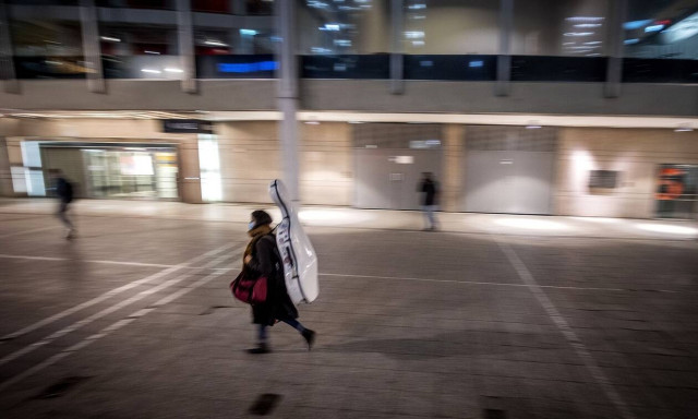 Κορονοϊός - Γερμανία:  Ξεπέρασαν τους 16.000 οι θάνατοι - Πάνω από 1 εκατ. τα κρούσματα