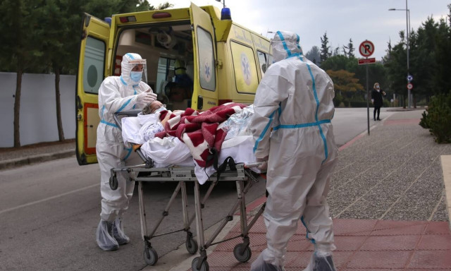 Κορονοϊός - Βατόπουλος: Διπλάσια ή τριπλάσια τα πραγματικά κρούσματα στην Ελλάδα