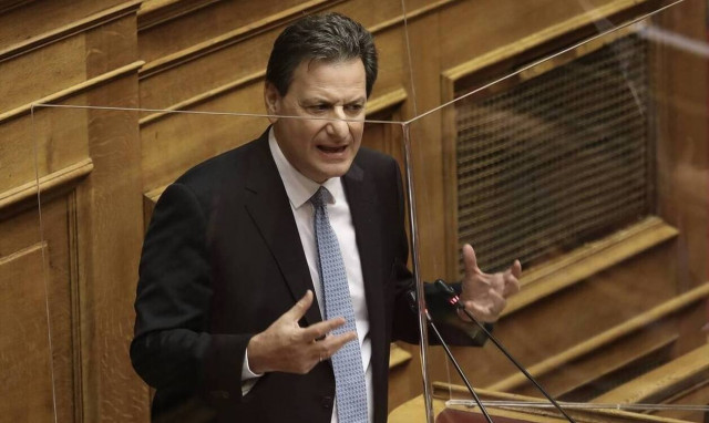 Σκυλακάκης: Κάθε ευρώ που ξοδεύουμε τώρα είναι φόροι που θα μπουν κάποια στιγμή