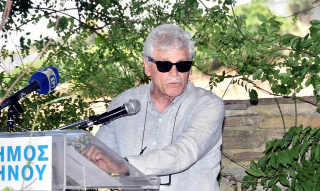 Κορονοϊός: Όχι άλλοι Τσόκληδες, όξω ρε!