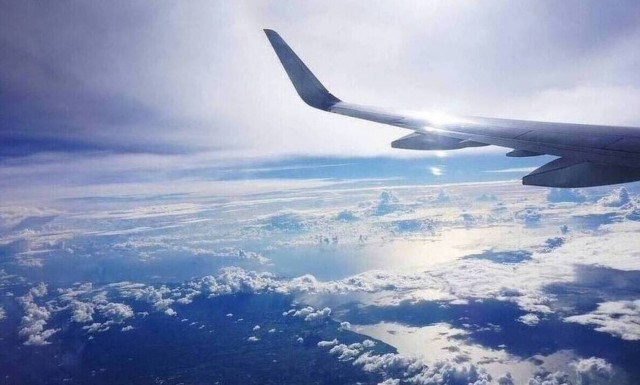 DW: Το «θετικό σοκ» της πανδημίας στον ελληνικό τουρισμό