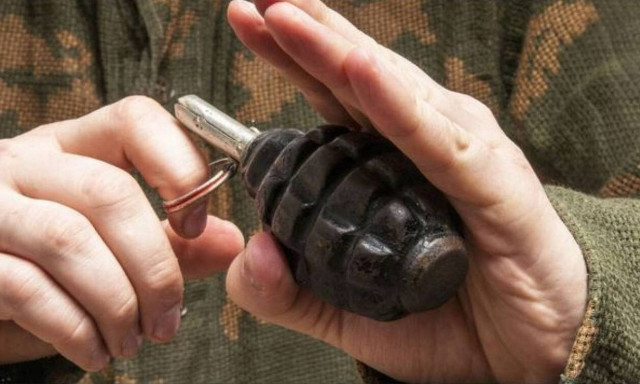 Σοκ στον Βόλο: Χειροβομβίδα σε απορριμματοφόρο – Αποκλείστηκε η περιοχή