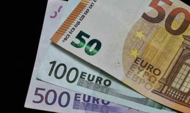 «Μπαράζ» πληρωμών τον Δεκέμβρη - Οι ημερομηνίες - καταβολής των επιδομάτων