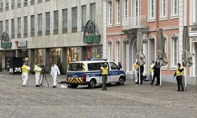 Γερμανία: Τέσσερις οι νεκροί από την επίθεση αυτοκινήτου σε πεζούς - Ανάμεσά τους και ένα παιδί