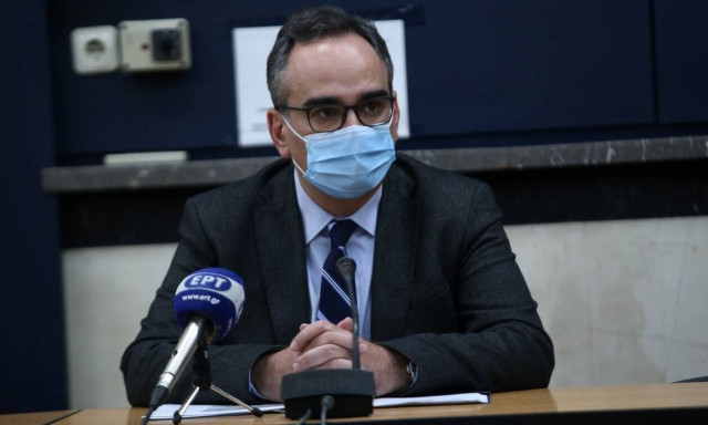 Deputy Health Min Kontozamanis leads team of experts visiting hospitals of northern Greece	