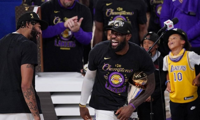 ΝΒΑ - ΛεΜπρον Τζέιμς: Για πάντα «βασιλιάς» του Λ.Α. - Διετή επέκταση αξίας 85.000.000!