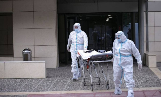 Κρούσματα σήμερα: Πάμε για νέα άυξηση - Τι θα σηματοδοτήσουν τα νούμερα για την άρση του lockdown