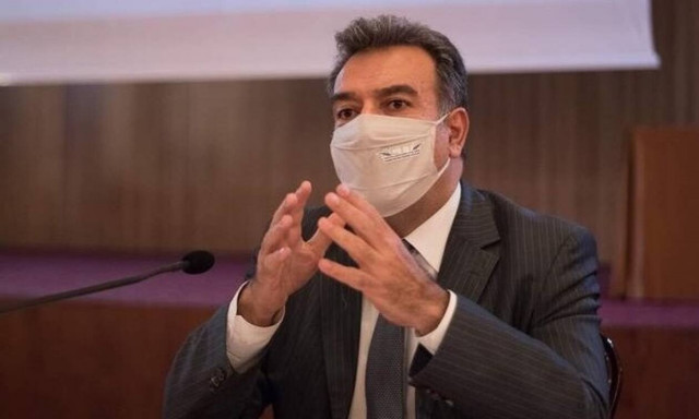 Πρωτοβουλία του Μάνου Κόνσολα για τη στήριξη ανέργων στον τουρισμό, που δεν λαμβάνουν κανένα επίδομα