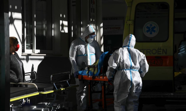 Κρούσματα σήμερα: Νέο ρεκόρ με 622 διασωληνωμένους - 100 νεκροί και 1.882 νέες μολύνσεις σε 24 ώρες