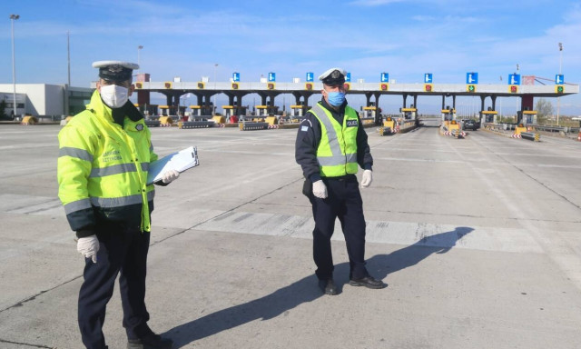 Απαγόρευση μετακίνησης από νομό σε νομό: Τι θα ισχύσει για τα Χριστούγεννα