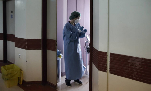 Κρούσματα σήμερα: 367 στη Θεσσαλονίκη, 316 στην Αττική - Ποιες περιοχές «αναστενάζουν» 