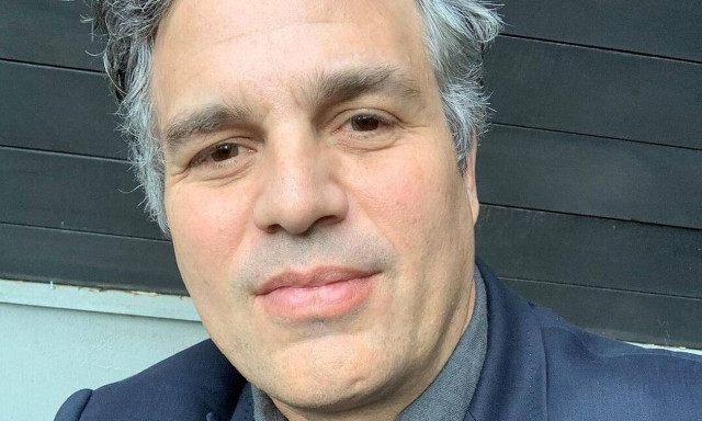 Ο Mark Ruffalo τρολάρει τον εαυτό του για τα επικά spoilers που έχει κάνει