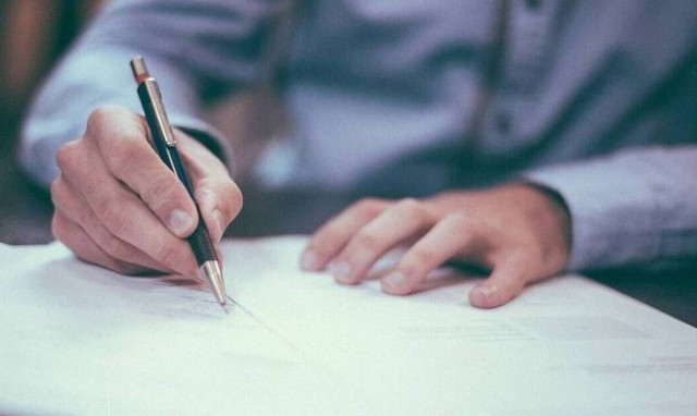 Ποιοι εργαζόμενοι μπαίνουν σε αναστολή όλο τον Δεκέμβριο - Πόσα χρήματα θα πάρουν 