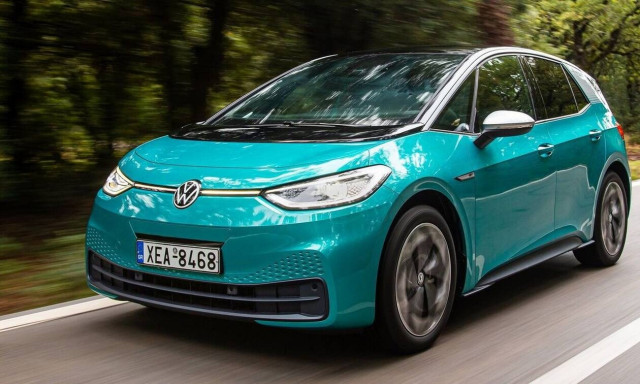 Το πλήρως ηλεκτρικό VW ID.3 πείθει μεν αλλά δεν εντυπωσιάζει δε