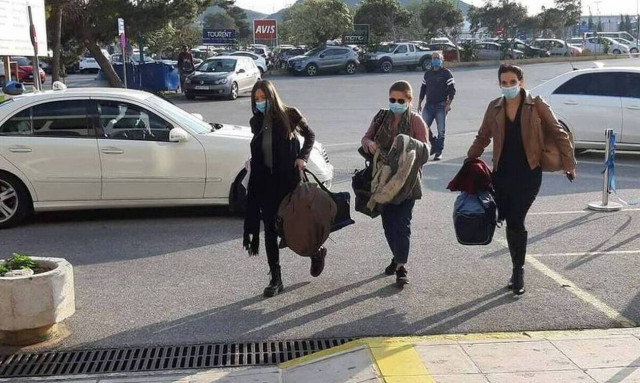 Κορονoϊός: Επέστρεψαν στην Κρήτη οι ηρωίδες – νοσηλεύτριες που στάθηκαν στο πλευρό της Θεσσαλονίκης