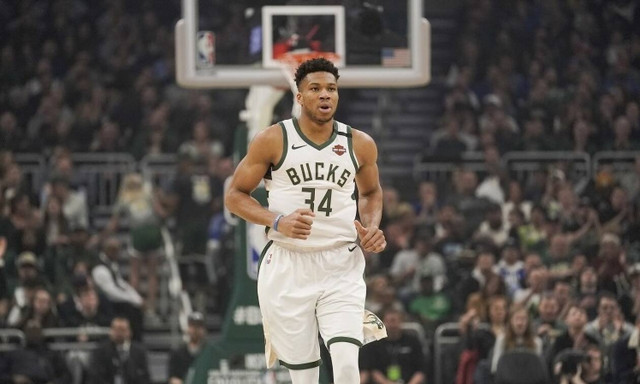 Γιάννης Αντετοκούνμπο: Ο «Greek Freak» έχει γενέθλια – Κλείνει τα 26 του! (video+photos)