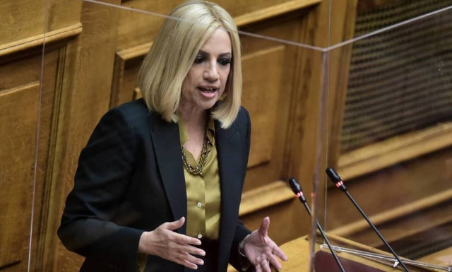 Γεννηματά: Πρώτα να κάνουν το εμβόλιο οι πολιτικοί αρχηγοί 