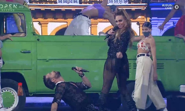 J2US: Η εμφάνιση της Ευρυδίκης Βαλαβάνη που «έκαψε» τους πάντες (video)