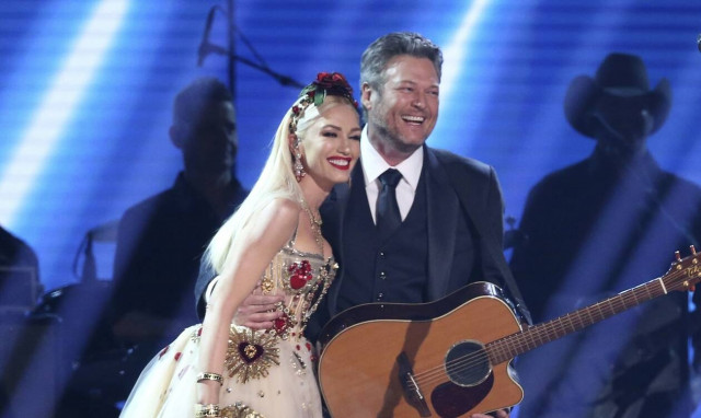 H Γκουέν Στεφάνι και ο Μπλέικ Σέλτον θέλουν κλειστό γάμο