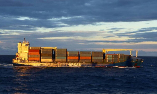 Οι δυνάμεις της ανατολικής Λιβύης ανακοίνωσαν ότι αναχαίτισαν τουρκικό πλοίο