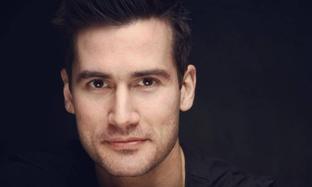 Αναστάσης Ροϊλός: «Είχα ατύχημα με τη μηχανή. "Καρφώθηκα" σε τοίχο στην Αττική οδό»