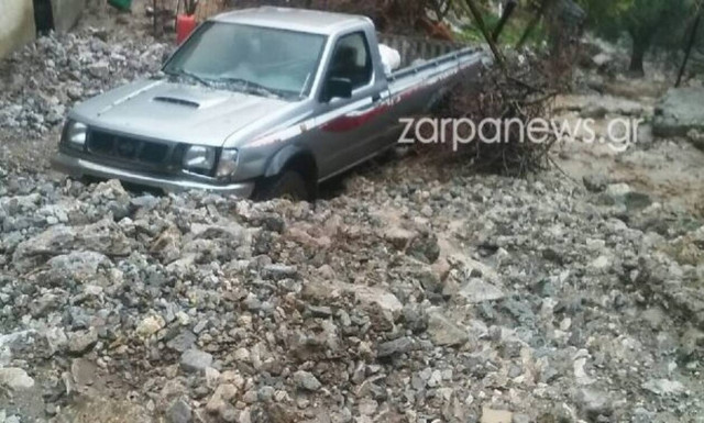 Χανιά: Κατολισθήσεις από την νεροποντή στην Ασή Γωνιά – Κινδύνευσε κτηνοτρόφος