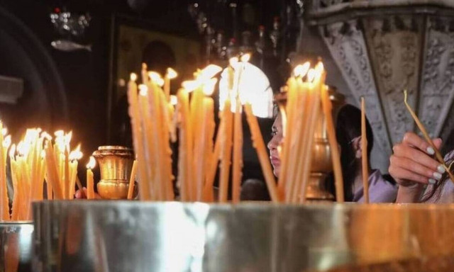 Κορονοϊός: Πώς θα λειτουργήσουν οι εκκλησίες Χριστούγεννα και Φώτα