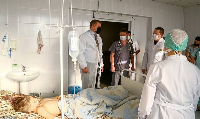 Τραγικό ατύχημα στη Ρωσία: Έξι παιδιά σε ΜΕΘ γιατί έριξαν 250 φορές περισσότερη χλωρίνη σε πισίνα!