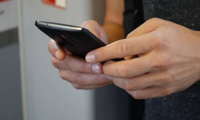 Εμβόλιο κορονοϊού: Έτσι θα κλείνετε το ραντεβού – Η διαδικασία με τα SMS