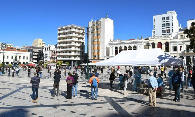 Κρούσματα σήμερα: Οι 9 νομοί με τα περισσότερα κρούσματα - Πού εντοπίζονται οι νέες μολύνσεις