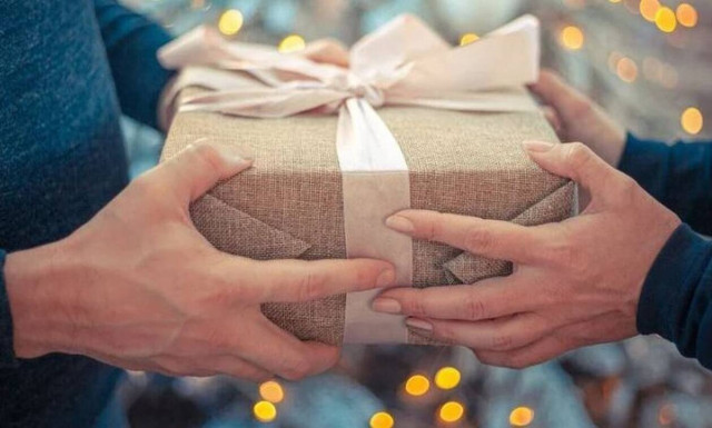 Εορτολόγιο: Ποιοι γιορτάζουν σήμερα Τετάρτη 9 Δεκεμβρίου