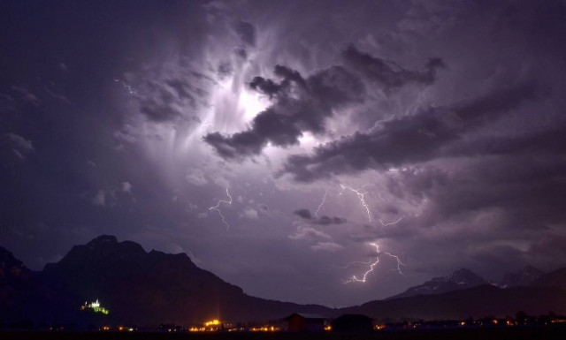 Καιρός - Έκτακτο δελτίο ΕΜΥ: Με καταιγίδες και μποφόρ η Τετάρτη - Φόβοι για νέες πλημμύρες
