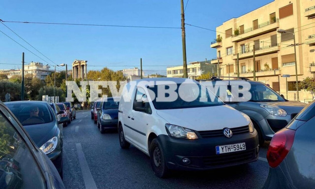 Κίνηση ΤΩΡΑ: «Κόκκινη» η Κηφισίας - Πού αλλού εντοπίζονται προβλήματα 