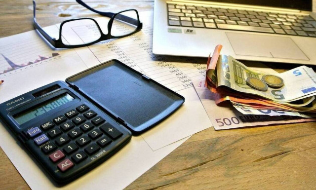 Ετήσια άδεια έως το τέλος του έτους: Τι ισχύει για όσους βρίσκονται σε αναστολή σύμβασης