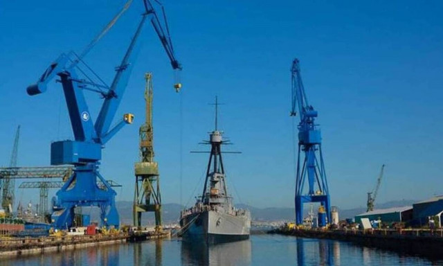 Nαυπηγεία Σκαραμαγκά : Αύριο η κατάθεση των προσφορών από τους επενδυτές