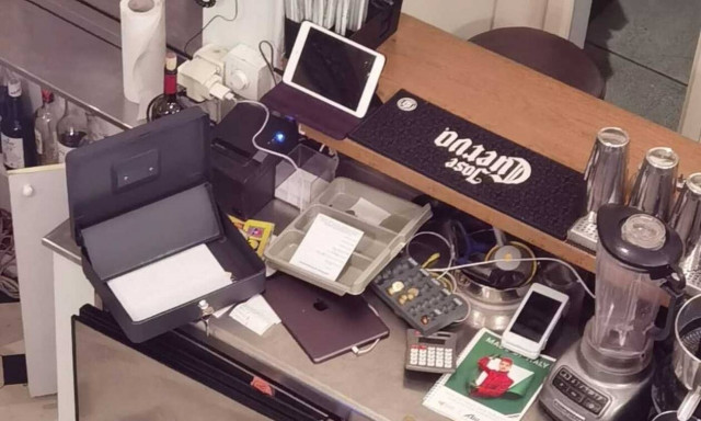 Διαρρήκτης συνελήφθη μέσα σε καφετέρια στο Νέο Ηράκλειο   