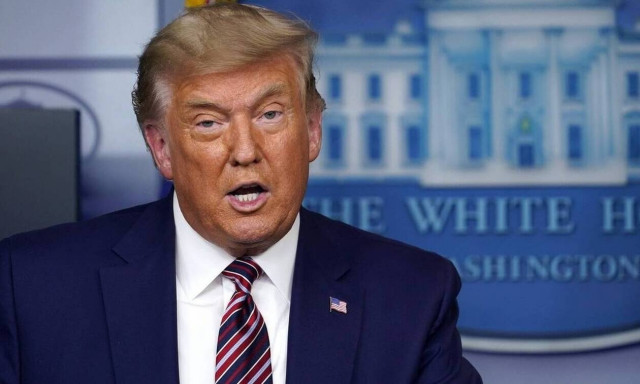 Τραμπ: «Βγάλτε το καταραμένο εμβόλιο ΤΩΡΑ»