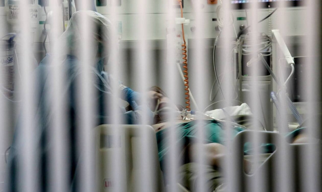 Κορονοϊός: Στα «κόκκινα» η Δυτική Αττική - Ποιες περιοχές προβληματίζουν τους ειδικούς