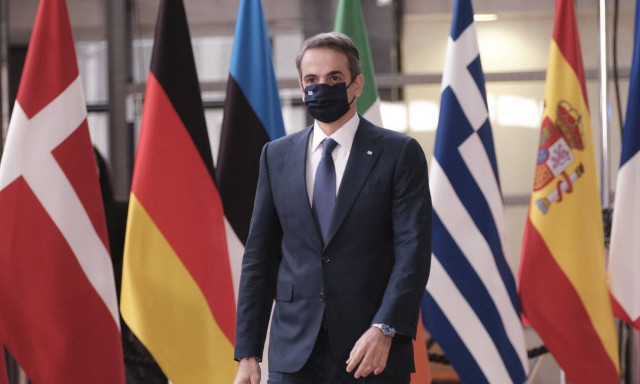 Κορονοϊός-Μητσοτάκης: Υπομονή για άλλο ένα τρίμηνο - Για αυτό το λόγο δεν ανοίξαμε το λιανεμπόριο