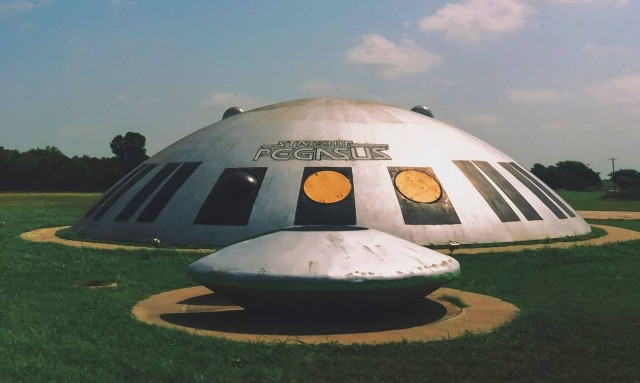 Ο ΣΥΡΙΖΑ, ο Γιαννούλης και οι εξωγήινοι... 