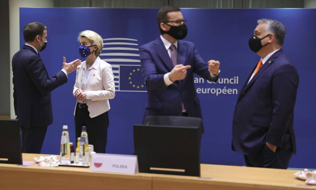 Σύνοδος Κορυφής: «Νίκη» για Πολωνία και Ουγγαρία ο συμβιβασμός για το Ταμείο Ανασυγκρότησης