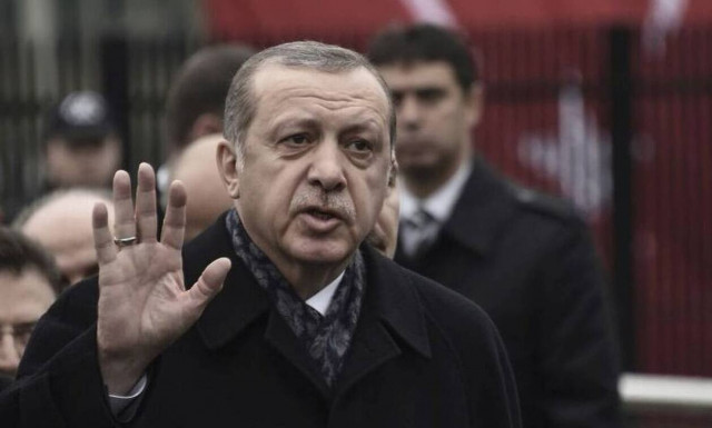 Τουρκία-Ιράν: Διπλωματική διένεξη με αφορμή ένα ποίημα του Ερντογάν στο Αζερμπαϊτζάν