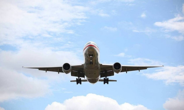 Πτήση - θρίλερ από Αθήνα για Ρόδο